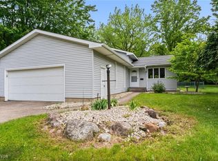 6611 W River Rd, Vermilion, OH 44089