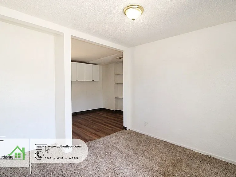 5410 Happy Valley Rd #3 — Photo 5