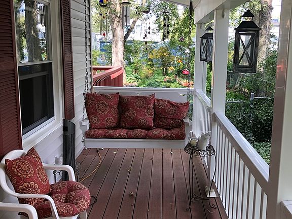 3rd image of 6542 Pine Point Dr