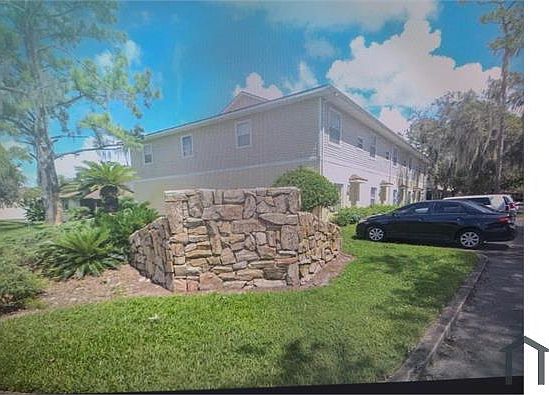 1st image of 2113 Oak Chace Ct