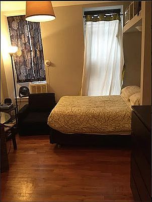 2nd image of 324 E 8th St APT 3A