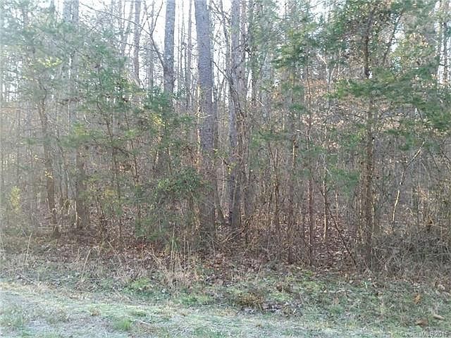 2nd image of 1175 Riverwood Dr