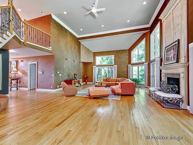 8650 Timber Ridge Dr photo 1