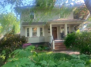 31 Meredith Ave, Rochester, NY 14618