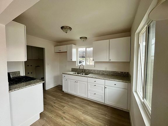3rd image of 2432 S Cedar Ave APT 101