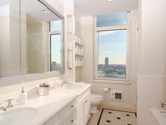 5th image of 400 E 51st St APT 23A