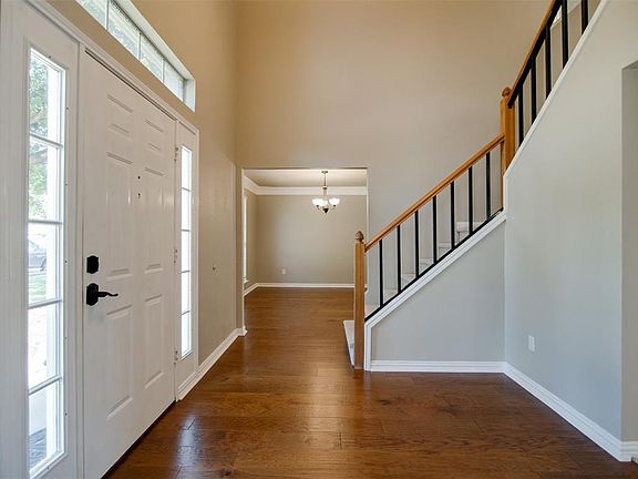 5th image of 1322 Old Barn Ln