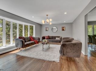 801 Trailing Ridge Rd, Franklin Lakes, NJ 07417