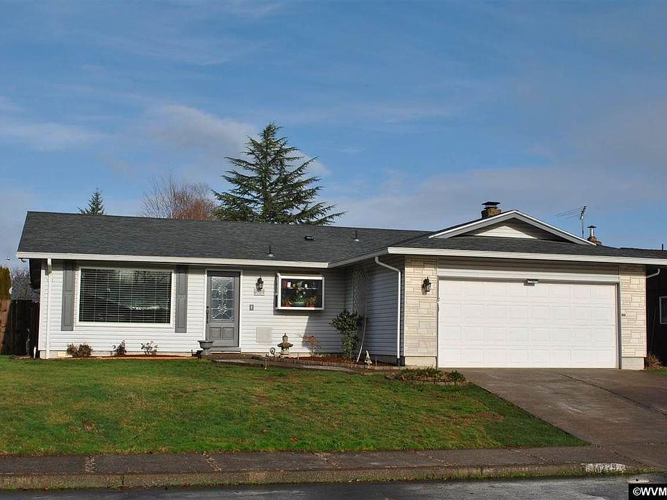 1st image of 4729 Lariat Ct NE