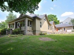 19600 Gebhardt Rd, Brookfield, WI 53045