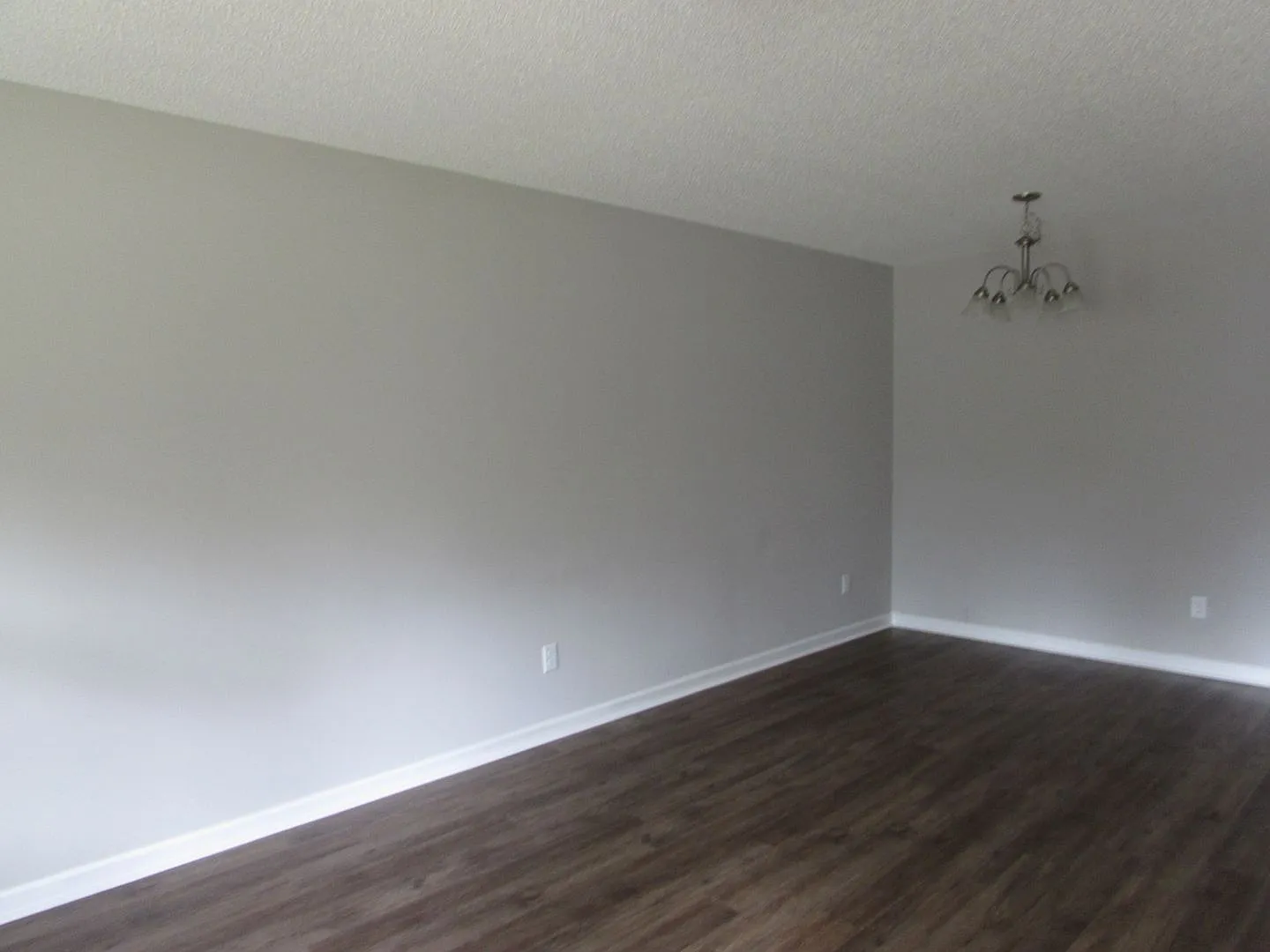Duplex Close to Shaw AFB! — Photo 3