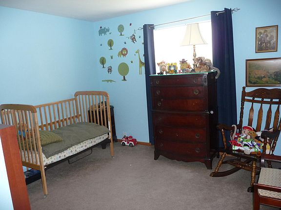 4th image of 11131 17th St SE