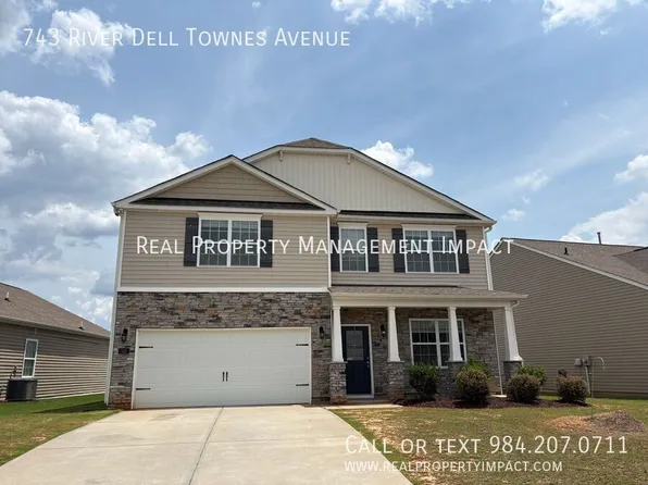 743 River Dell Townes Ave, Clayton, NC 27527