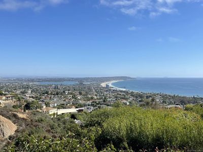 1051 La Jolla Rancho Rd, La Jolla, CA, 92037