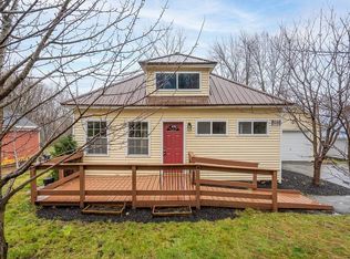 98 Mammoth Rd, Hooksett, NH 03106