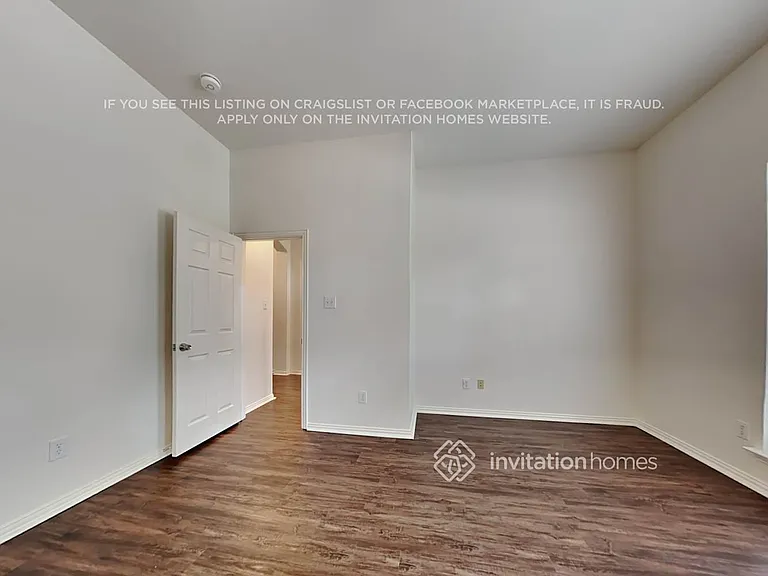 8010 Munich Dr — Photo 9