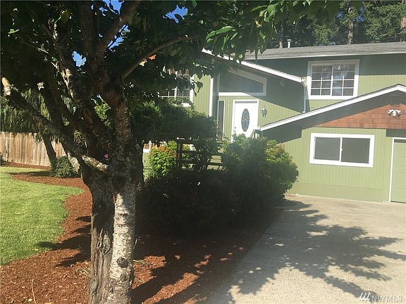2nd image of 14322 103rd Avenue Ct E