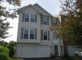 8701 Lost Valley Dr, Mars, PA 16046