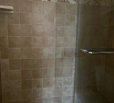 5th image of 4606 W Gray St Unit 309