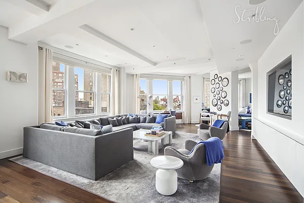 Sold by Stribling | media 4