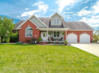 1009 W Scouts Bluff Rd, Rensselaer, IN 47978