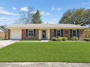 108 Chantilly Ln, Slidell, LA 70458