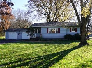 3126 Menough Rd, Ravenna, OH 44266