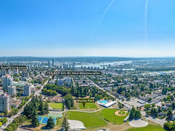 550 8th St #703, New Westminster, BC V3M 3R9