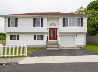 56 Terrace St, Fall River, MA 02721