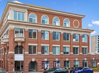 625 Slaters Ln #106, Alexandria, VA 22314