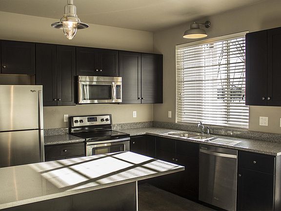 Kitchen - Close View