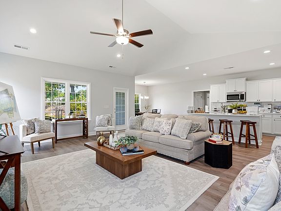 4th image of 302 Chaff Ct. Lot 159 Corolla 3 Car Plan