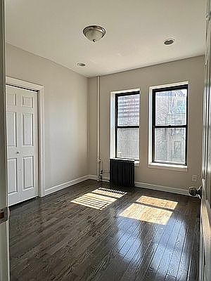 1st image of 730 Sackett St APT 4R