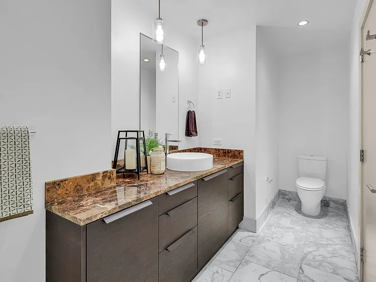 737 Olive Way #2206 — Photo 5