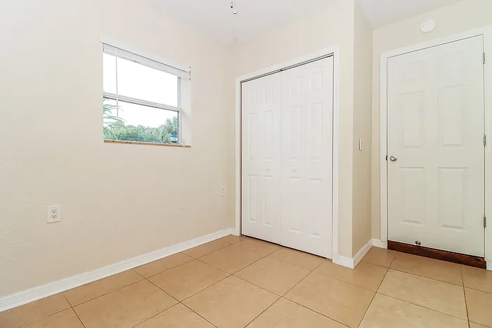 6707 Sierra Ter — Photo 12