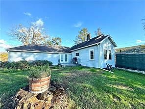 4th image of 11357 River Rd