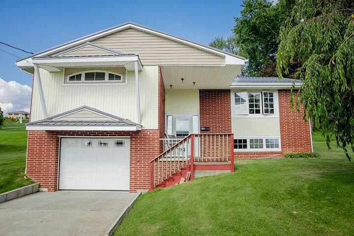 1st image of 405 Cambria Ave