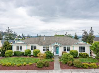 1080 SW Harbor Vista Cir, Oak Harbor, WA 98277