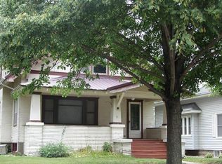 605 E 4th St, Wellsburg, IA 50680