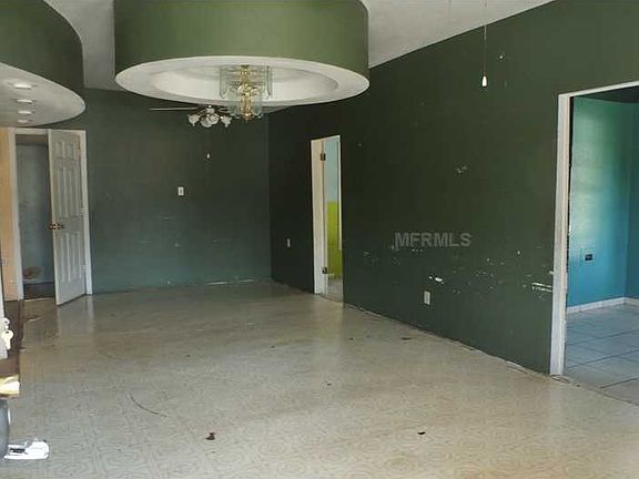 2nd image of 13713 23rd St