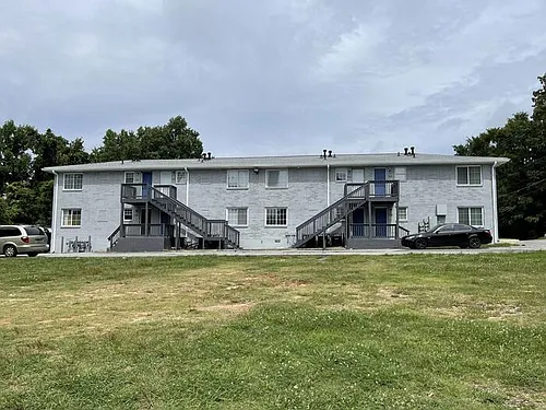 1425 Joseph E Boone Boulevard Northwest D Photo 1
