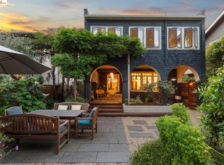 6434 Regent St, Oakland, CA 94618