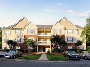 4702-3D Brighton Park Dr, Winston Salem, NC 27103
