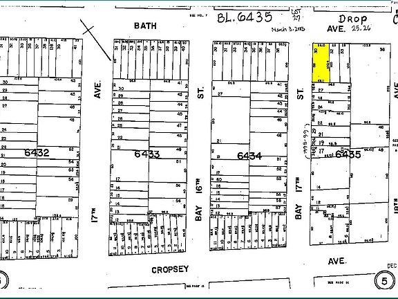 4th image of 171 Bay 17 St #A