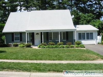 65 Holyoke Ln, Willingboro, NJ, 08046