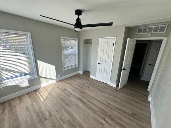 211 SE 13th St APT 4