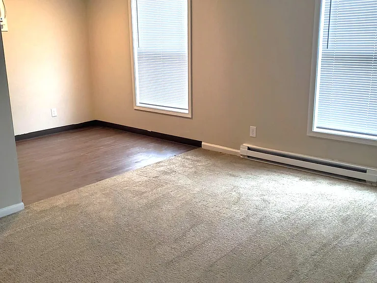 2305 Railsplitter Ave — Photo 6