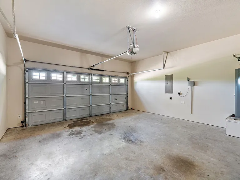 341 Orbit Dr — Photo 23