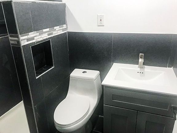 5th image of 8574 111th St #1