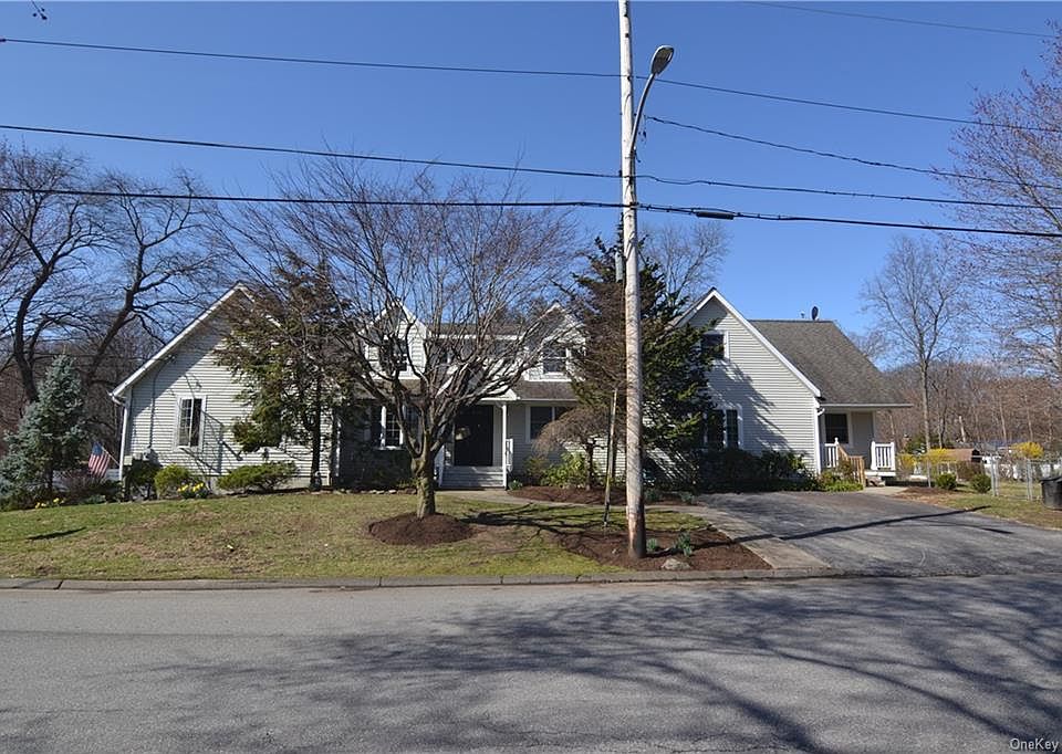 1st image of 2 Tommy Thurber Ln